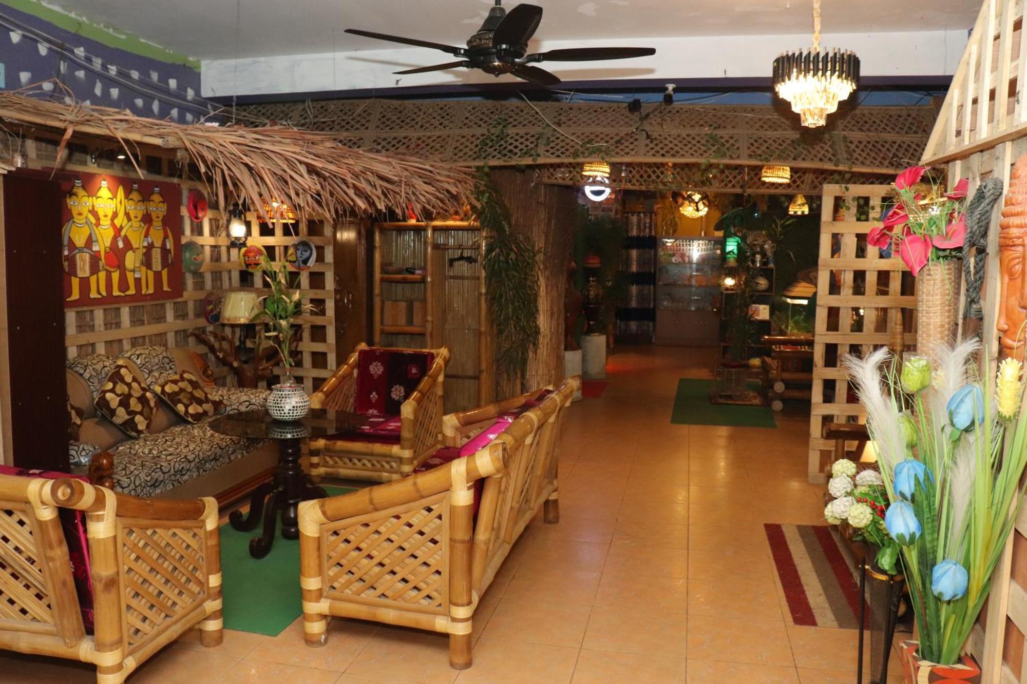 Green Leaf Guest House Sreemangal Exterior photo